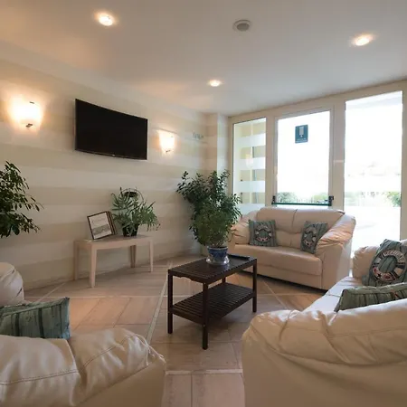 Aparthotel Onda Marina Rta 4*