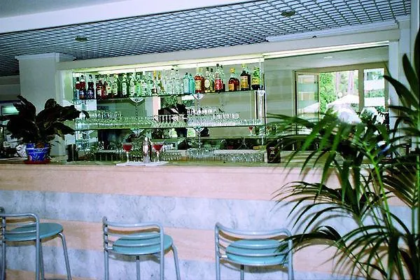 Aparthotel Onda Marina Rta 4*